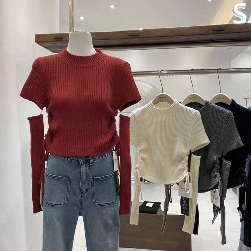 Women Red Sweater With Sleeve - Picture 2 of 3